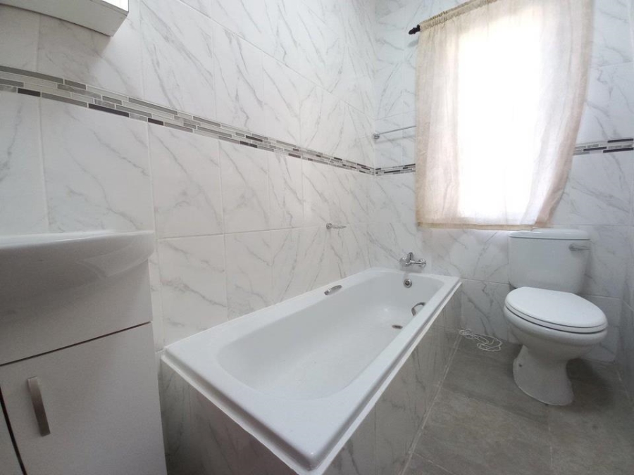 4 Bedroom Property for Sale in Baillie Park North West